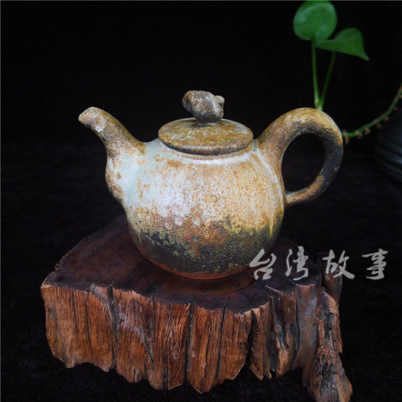 台湾故事 陶艺大师赖耀棋民国99年的作品柴烧壶纯手工备前烧中式