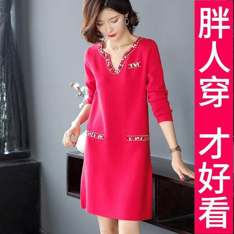 《专柜大码》新款毛衣针织连衣裙宽松中长款个性v领粘贴工艺女