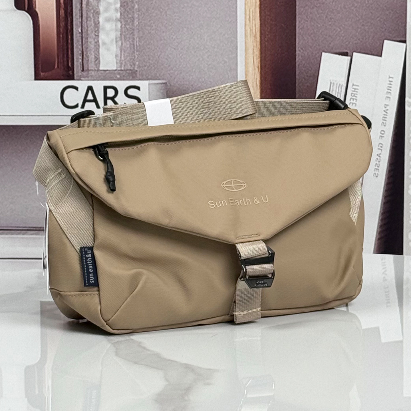 日本sun2026新款斜挎包男女通用轻便单肩背包邮差包休闲防水时尚