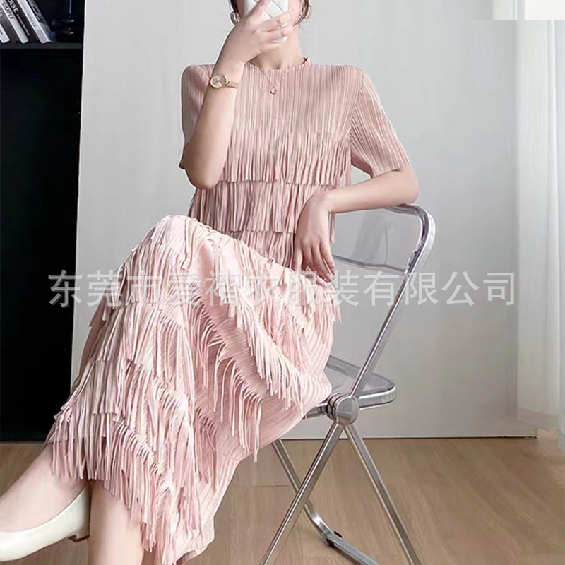 三宅褶皱夏季短袖流苏连衣裙长款休闲显瘦裙子女裙轻奢小众不撞款