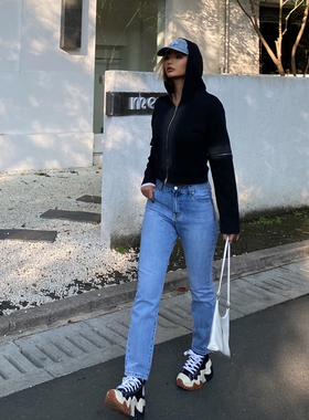 四季百搭街头cleanfit水洗磨白做旧破洞修身百搭锥形九分牛仔裤女