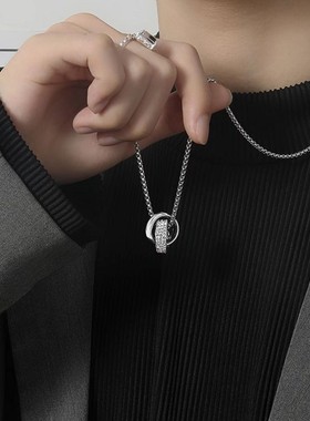 双环镶钻潮牌百搭男生配饰钛刚