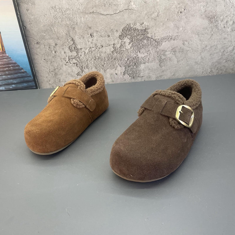 真皮加绒复古勃肯鞋跟高约5公分