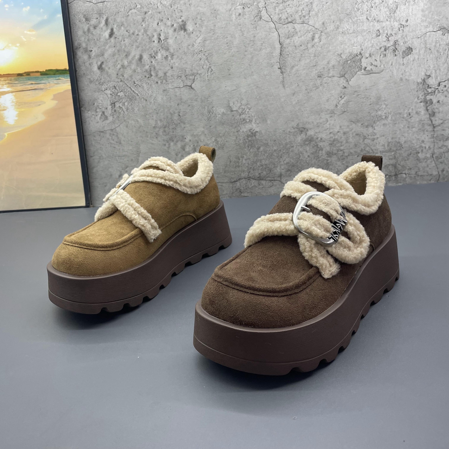 2025撤柜断码秋冬季新款女鞋厚底增高复古加绒保暖勃肯鞋女棉鞋