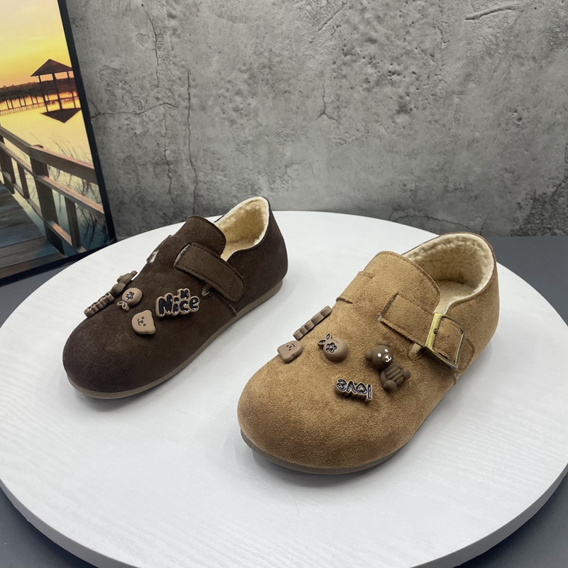 2025撤柜断码秋冬季新款女鞋复古可爱卡通内增高勃肯鞋绒里女棉鞋