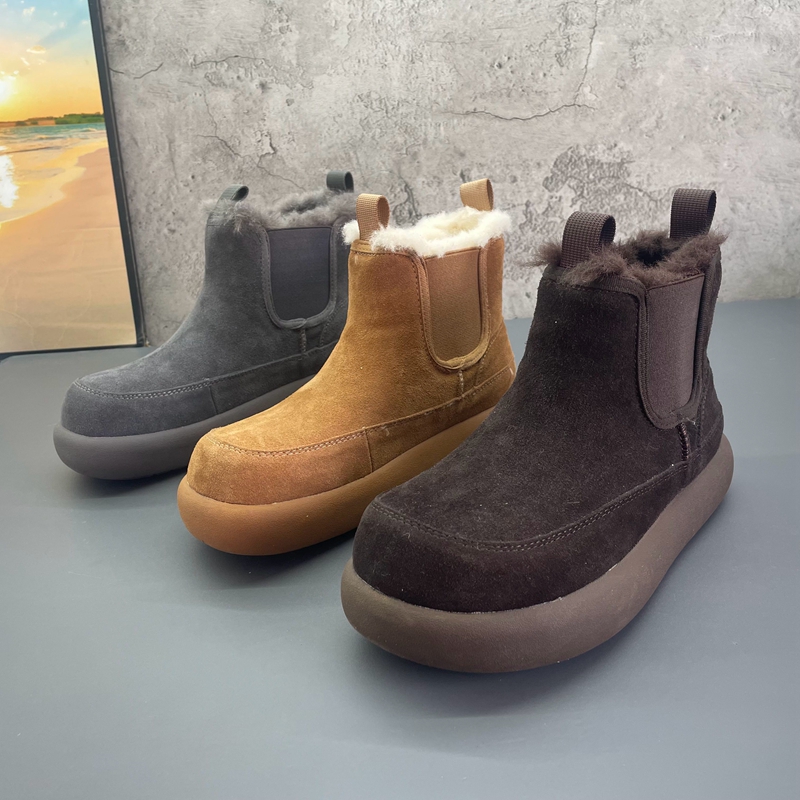 2025新款撤柜断码处理冬季真皮厚底套筒户外加绒加厚雪地靴女棉靴