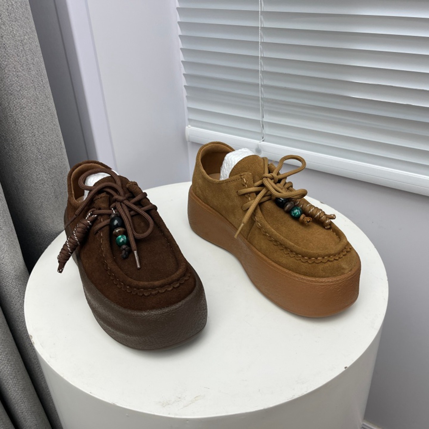 2025秋季新款撤柜断码真皮圆头系带厚底耐磨磨砂皮深口复古女单鞋,女鞋,深口单鞋,淘宝优惠券,粉丝福利购,淘宝优惠卷