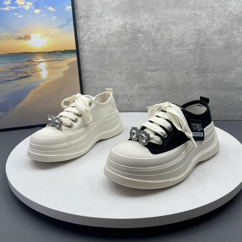 高品质品牌断码真皮鞋垫面包鞋女！网纱厚底透气运动休闲板鞋女鞋