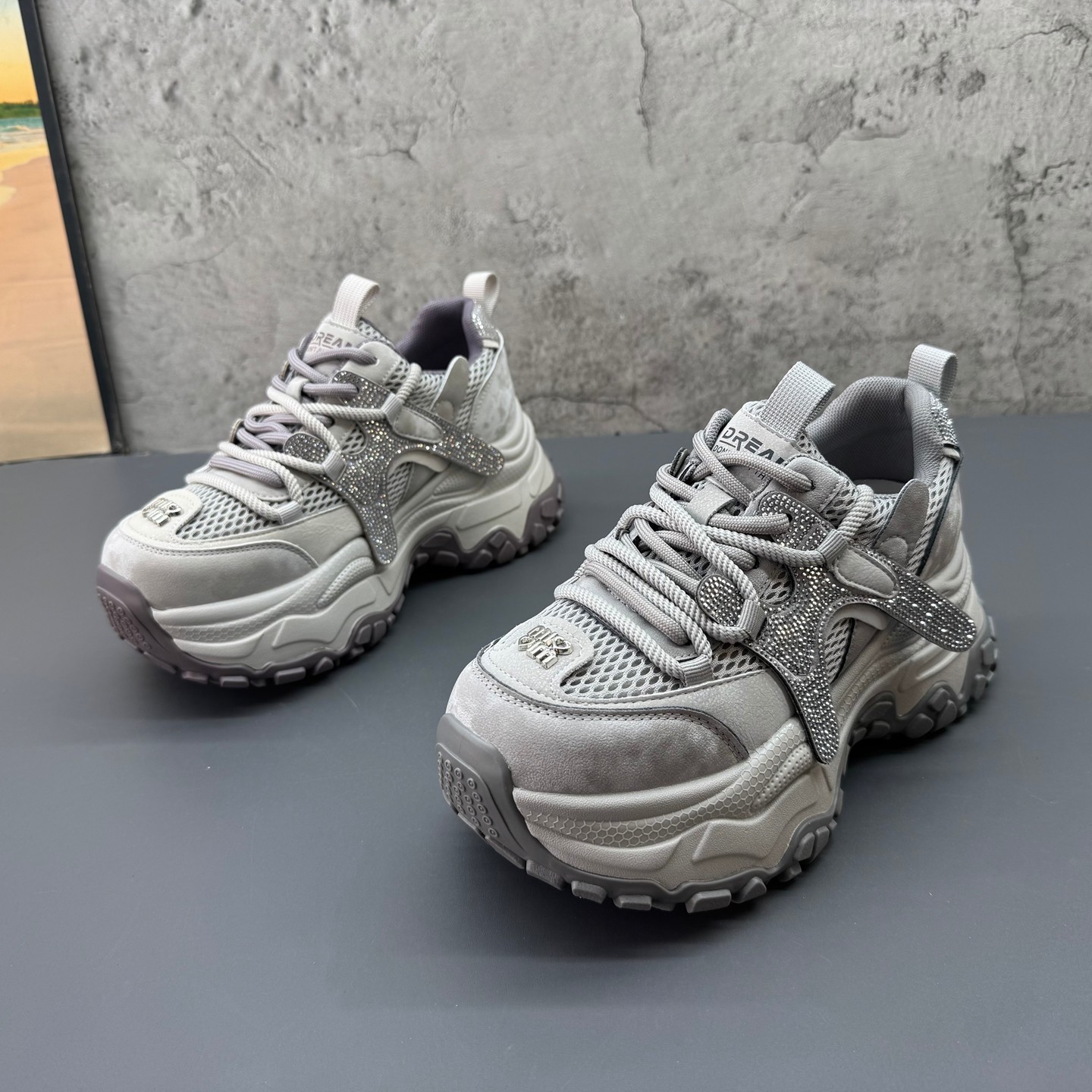 时尚厚底增高老爹鞋2026春季新款撤柜断码真皮轻便跑步运动鞋女鞋,女鞋,时尚休闲鞋,淘宝优惠券,粉丝福利购,淘宝优惠卷