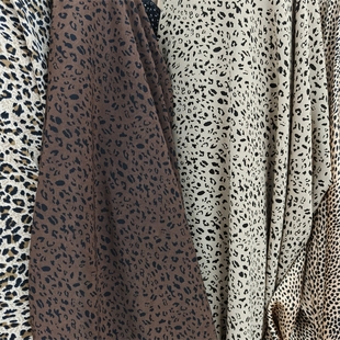 新款豹纹芙蓉麻布料女装春夏连衣裙衬衫亲肤柔顺透气薄透服装面料