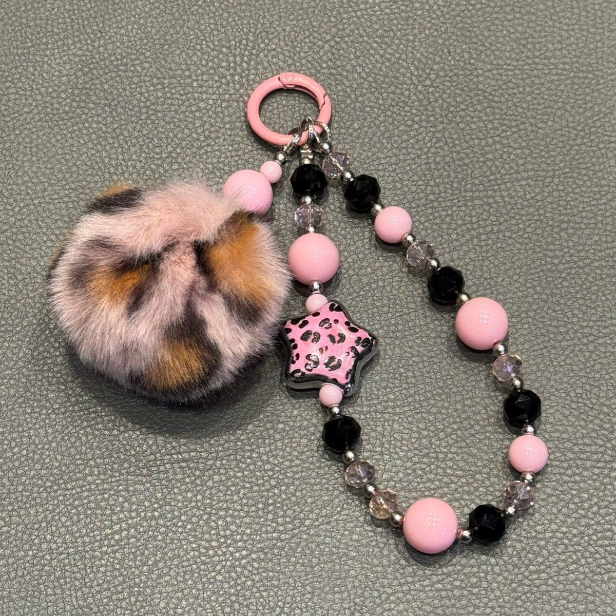 可爱毛绒串珠手机链粉色豹纹星星挂件包包挂饰钥匙扣挂绳送闺蜜礼,节庆用品/礼品,手机链,淘宝优惠券,粉丝福利购,淘宝优惠卷