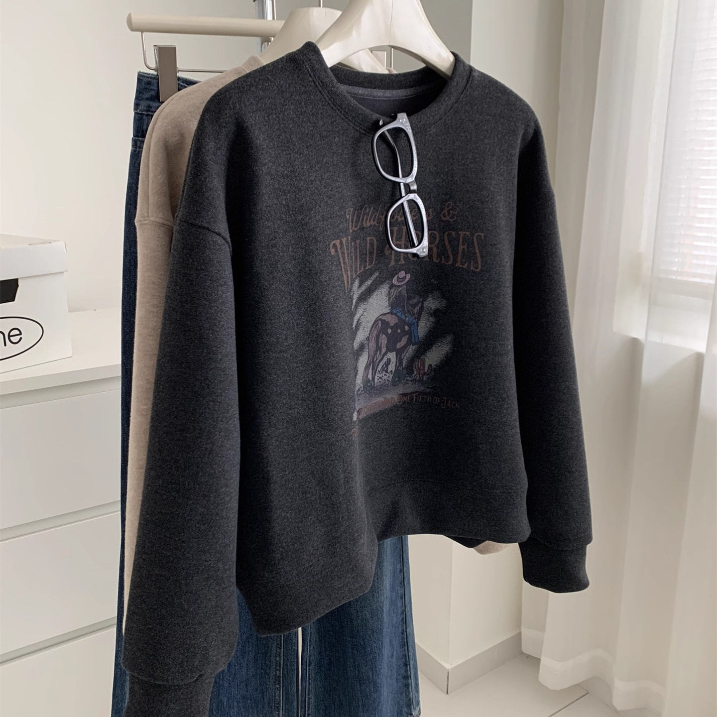 美式复古印花套头卫衣女2025秋冬季加绒加厚宽松休闲磨毛外套上衣,女装/女士精品,卫衣/绒衫,淘宝优惠券,粉丝福利购,淘宝优惠卷