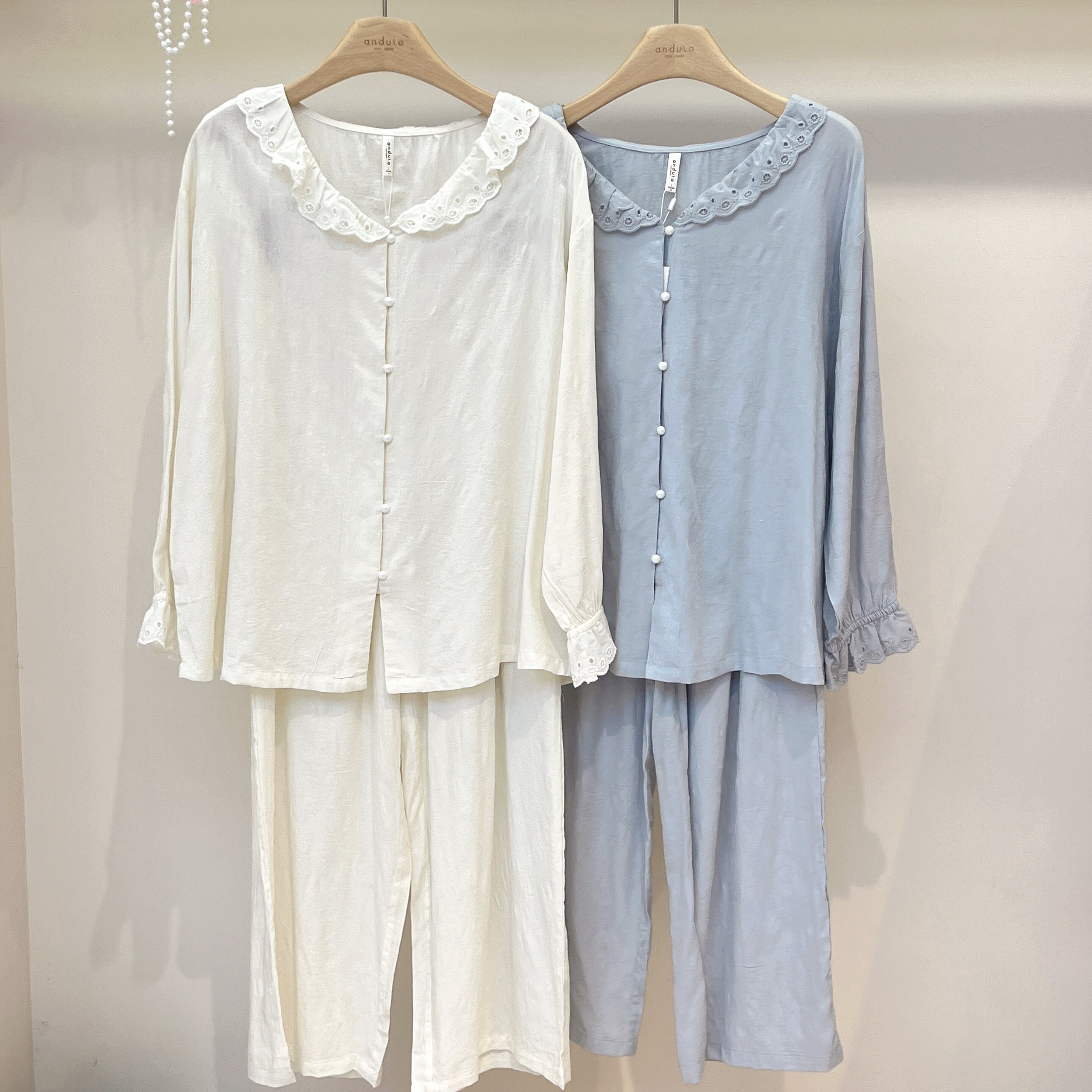 安杜拉女士 春开衫长袖圆领薄款纯色可爱柔软透气家居服睡衣61505