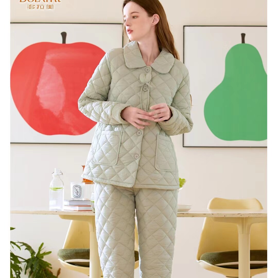 专柜高货多拉美冬女 翻领婴肤尼睡衣/家居服套装