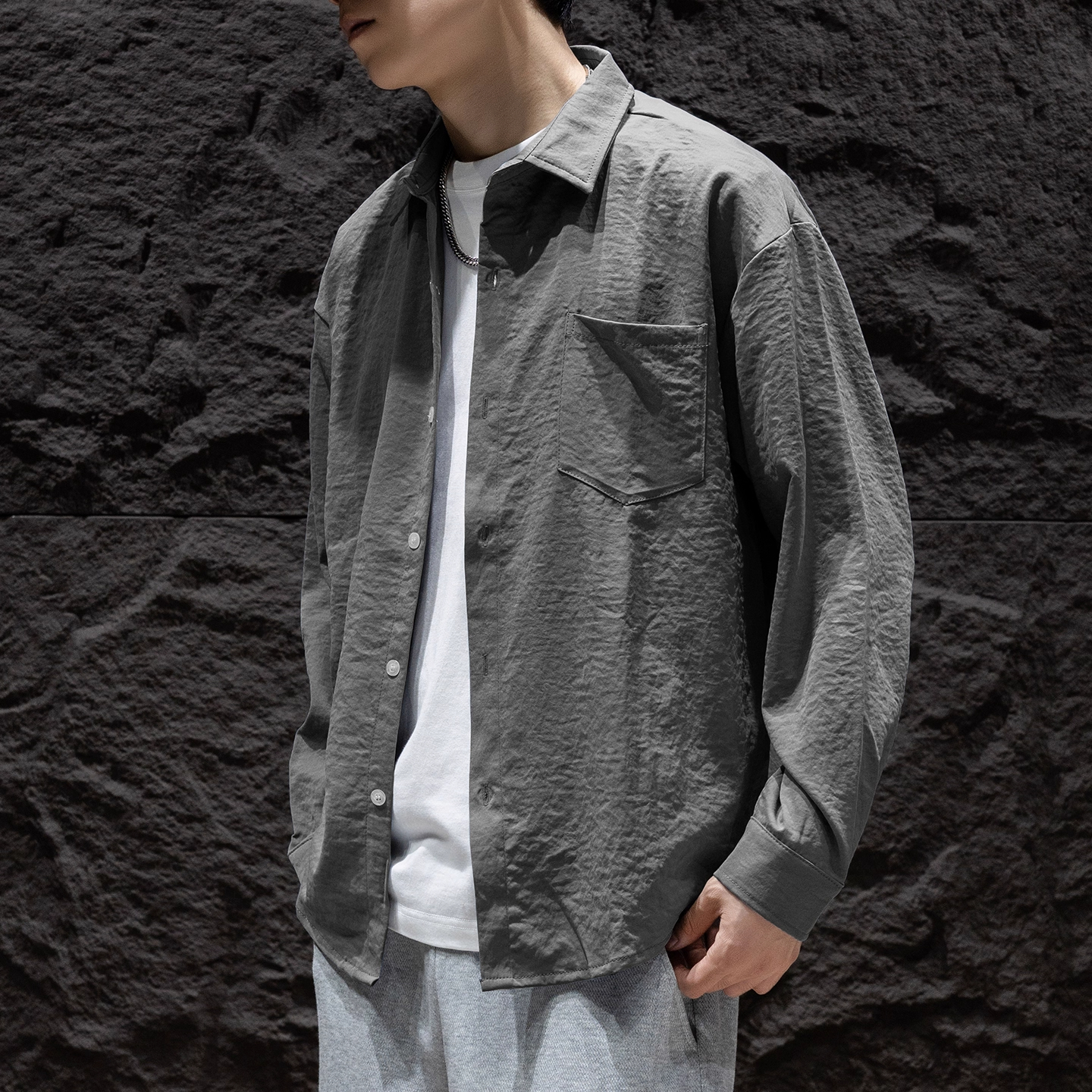 WOODSOON男士翻领长袖衬衫宽松纯色日系潮牌百搭秋冬新款衬衣外套