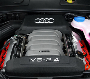 适用奥迪 A6LC6 发动机上盖板 发动机盖 上护板 盖罩 饰板 装饰盖