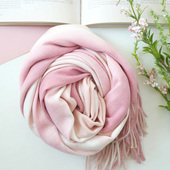樱花深处 秋冬清新甜美百搭保暖围脖披肩 渐变少女粉仿羊绒围巾女