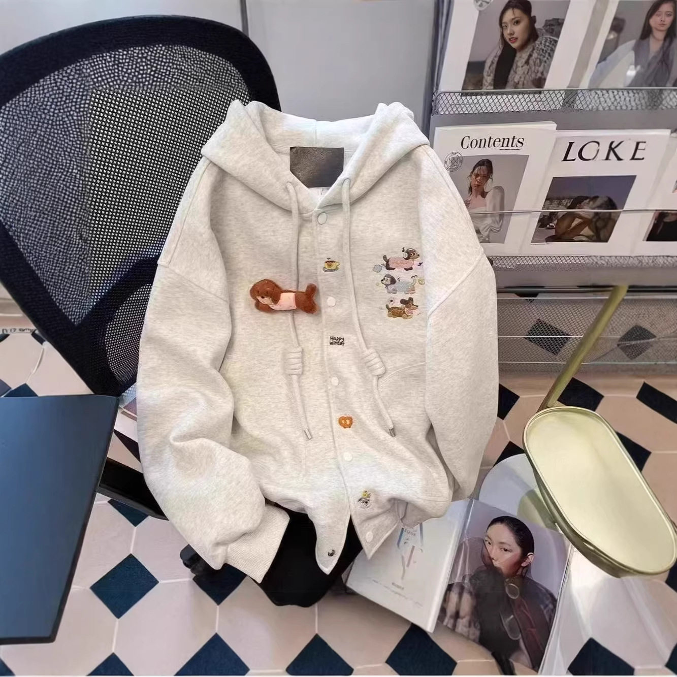 韩系慵懒风可爱腊肠狗刺绣卫衣开衫女设计感小众春秋百搭连帽外套