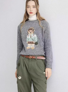 2025年冬季新款大熊花纱松弛感感圆领针织衫小辫毛衣TTKW254VC3