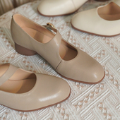 奈里法式 单鞋 羊皮复古温柔奶茶米白色一字带粗跟单鞋 舒适旗袍大码