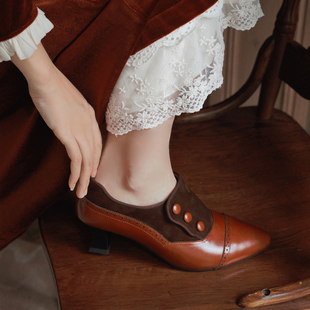 民国杏仁头酒杯跟旗袍40小皮鞋 奈里法式 复古棕色牛皮拼接深口单鞋