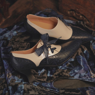 民国旗袍系带深口玛丽珍单鞋 奈里法式 复古海军蓝白拼接中古高跟鞋