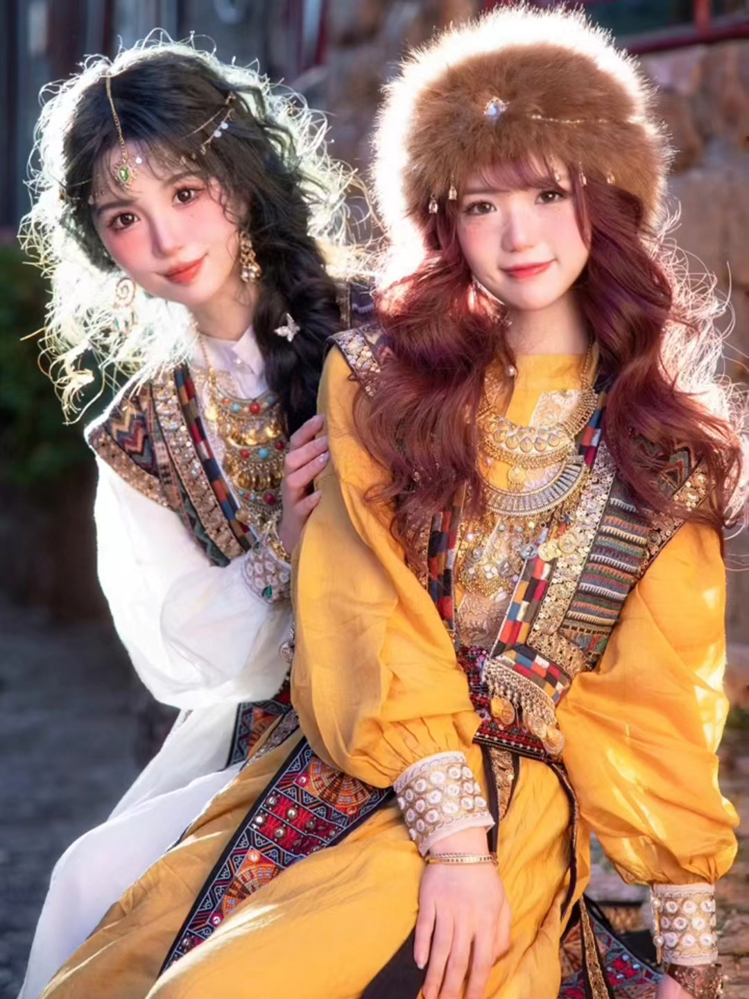 古国公主服饰西域民族风刺绣亮片米色姜黄色上衣马甲长裙飘带全套