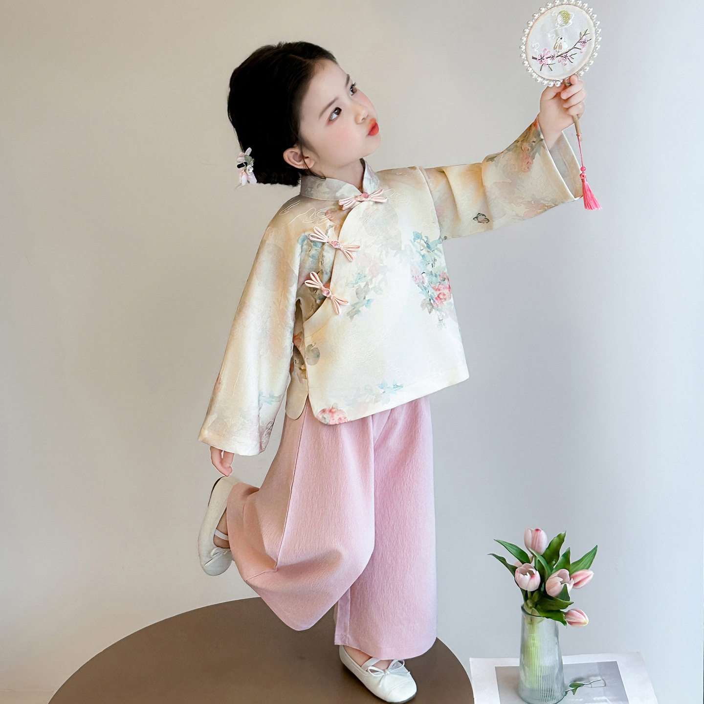 国风女童秋款复古旗袍花朵套装2026年新款民族童装两件套一件代发