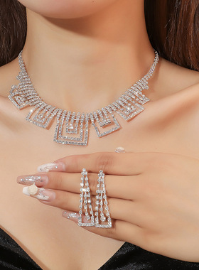町卡时尚闪亮镶钻项链耳环套装 新娘礼服配饰2件套