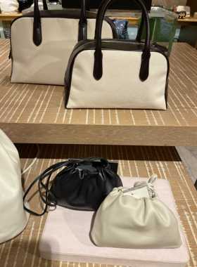 Nothing Written 香港代购黑色 迷你云朵皮包 手提包 抽绳手机包