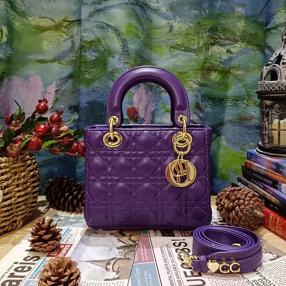 高货真皮小羊皮海葵紫色四格大号戴妃包宽肩带手提斜挎丝巾女包包