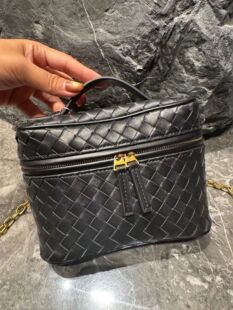 2025新款bv系例编织头层羊皮化妆盒子高品质女士链条单肩包斜挎包