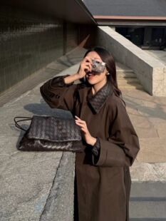 头层羊皮BV编织羊皮女包真皮斜挎包垃圾袋包女士翻盖底羊皮单肩包