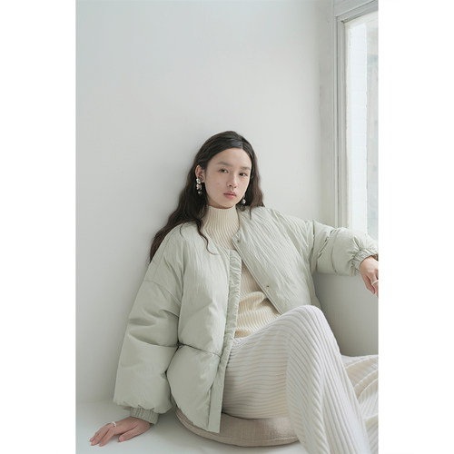 原隐复古短款圆领围脖羽绒服