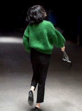 绿色毛衣马海初秋早春独特超好看a又飒小个子韩系法式短款上外套