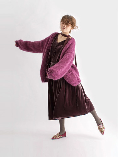 复古加厚中长款灯笼袖开衫毛衣