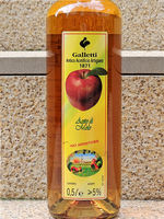 GALLETTI Apple Vinegar, an Italian liquid-fermented fermented vinegar drink thumbnail 3