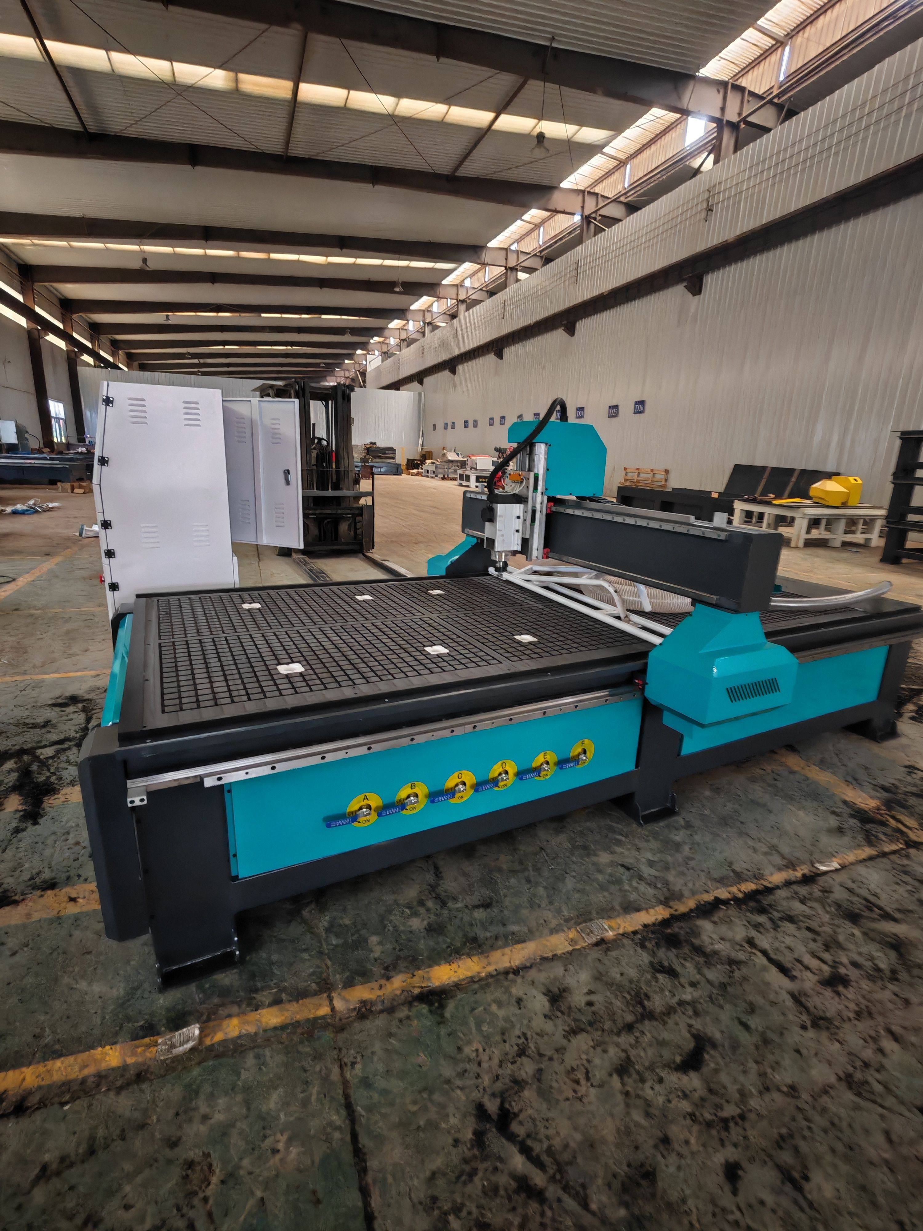 高效稳定强数控操作开料雕刻机