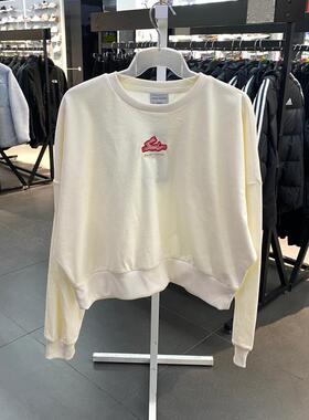 新款斯凯奇圆领卫衣女休闲保暖套头衫P422W028 L321U140