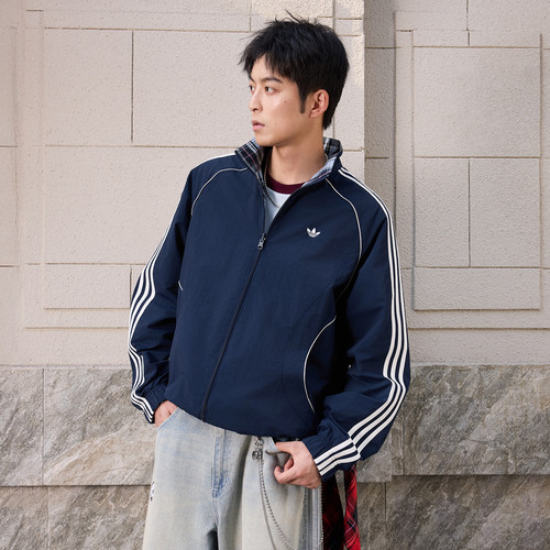 阿迪达斯男子情人节款休闲双面穿运动夹克外套KT6367|KT6368
