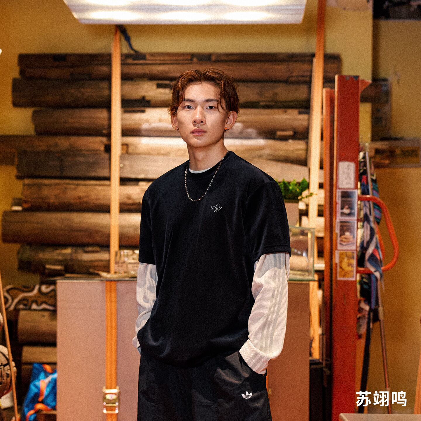阿迪达斯三叶草男子苏翊鸣同款天鹅绒运动短袖T恤KH3923
