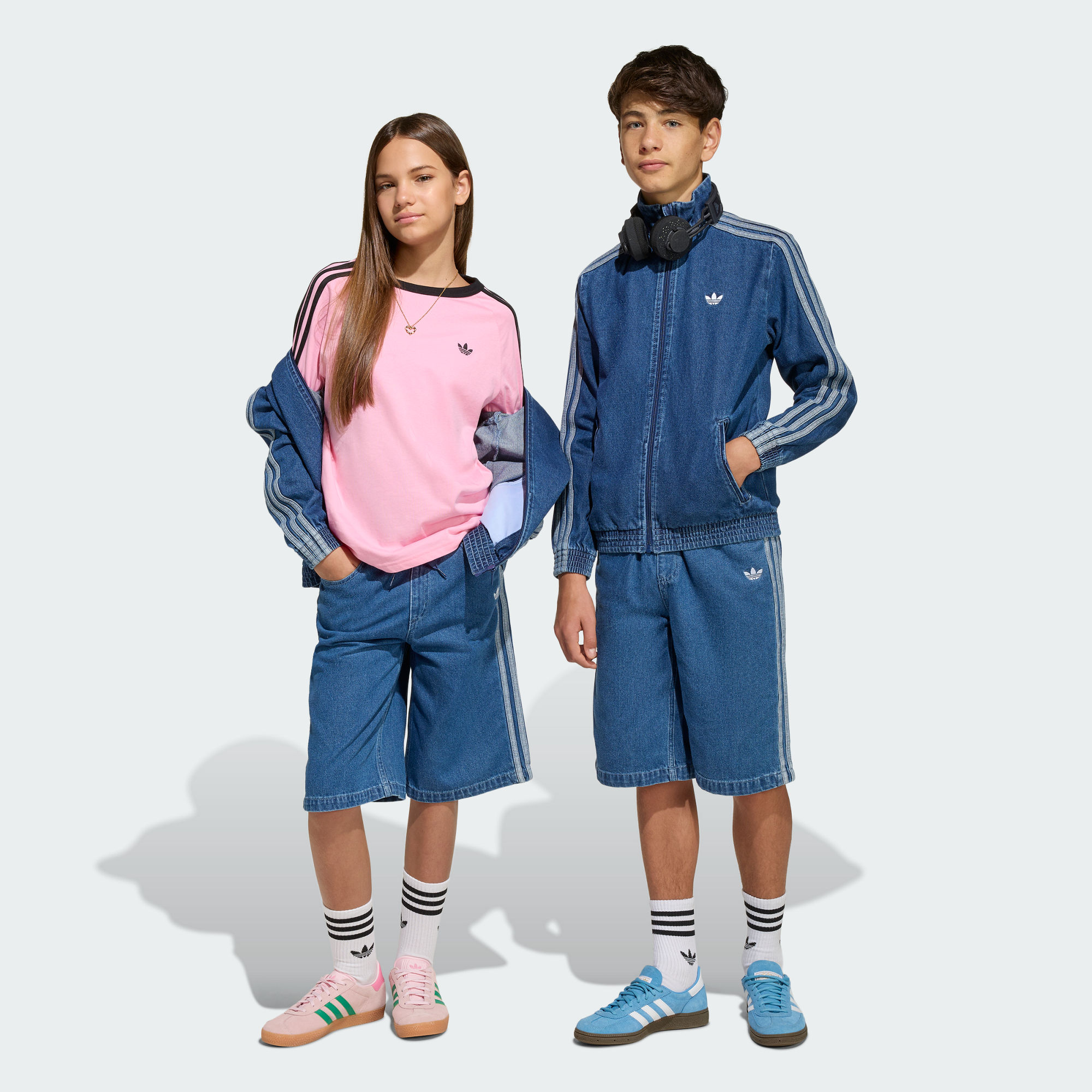 阿迪达斯三叶草男童牛仔运动短裤KE2969