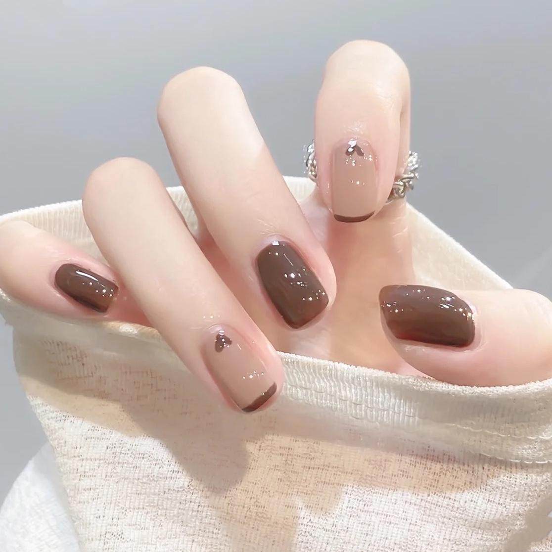 手工定制成品美甲贴片 短款咖色法式手绘爱心穿戴甲 显白气质甲贴