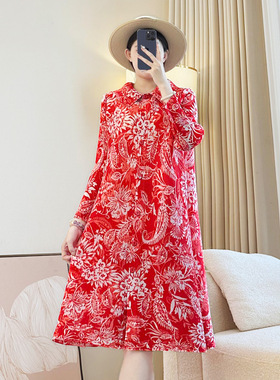 红色花色褶皱连衣裙女秋装新中式宫廷风印花宽松送妈妈显瘦弹簧裙