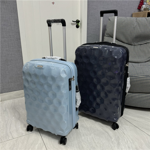 复合PC日乃本万向轮超轻行李箱