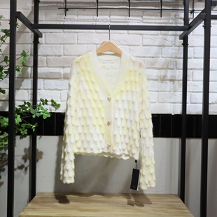 MRER莫乂义 春季新款立体钩花长袖V领毛针织衫R5A50611专柜正品