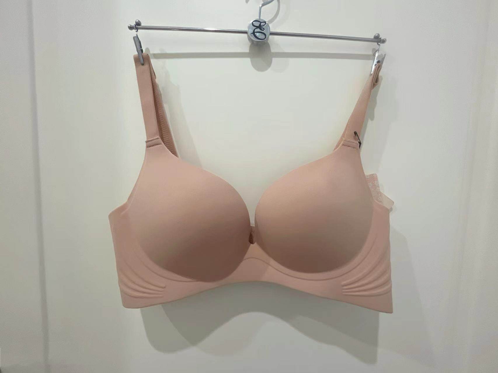 EBLIN性感聚拢舒适女无钢圈文胸