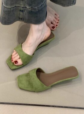 复古小众配裙子露趾坡跟凉拖