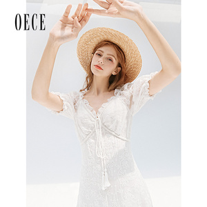 Oece夏装新款女装 梦幻法式花边V领泡泡袖水溶蕾丝连衣裙