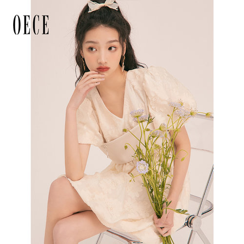 Oece高级感甜美裙子2022年夏季